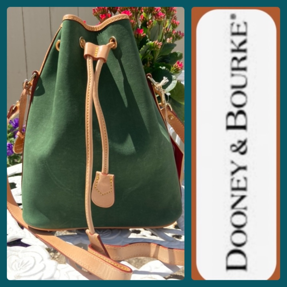🎄GIFT IDEAS! Christmas 🎄 is coming! NWT Dooney & Bourke suede med drawstring - Picture 2 of 11